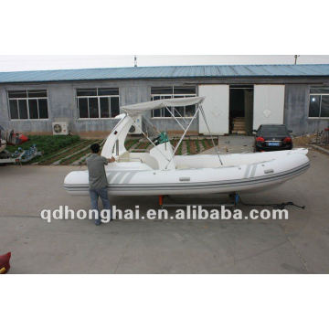 Bateau gonflable 9 sportifs 2012 RIB580B